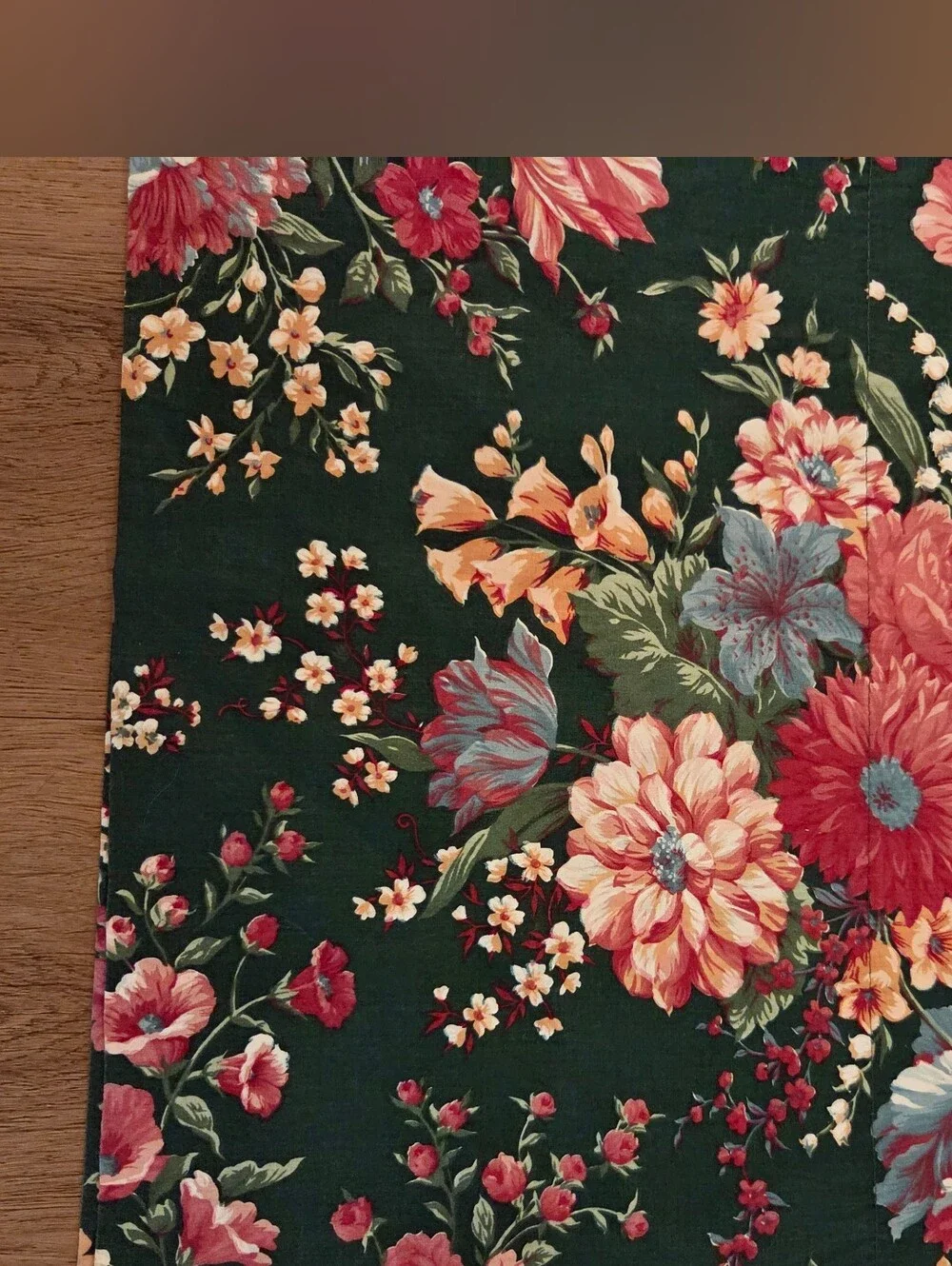 Vintage Croscill Home Floral Valance 88x17 In Cottagcore Shabby Chic